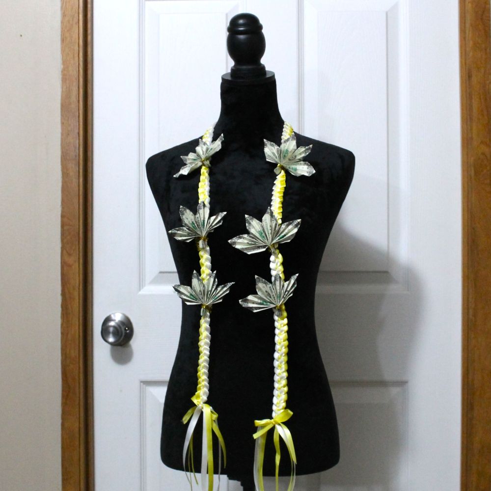 Ribbon Money Sash (Leafs)