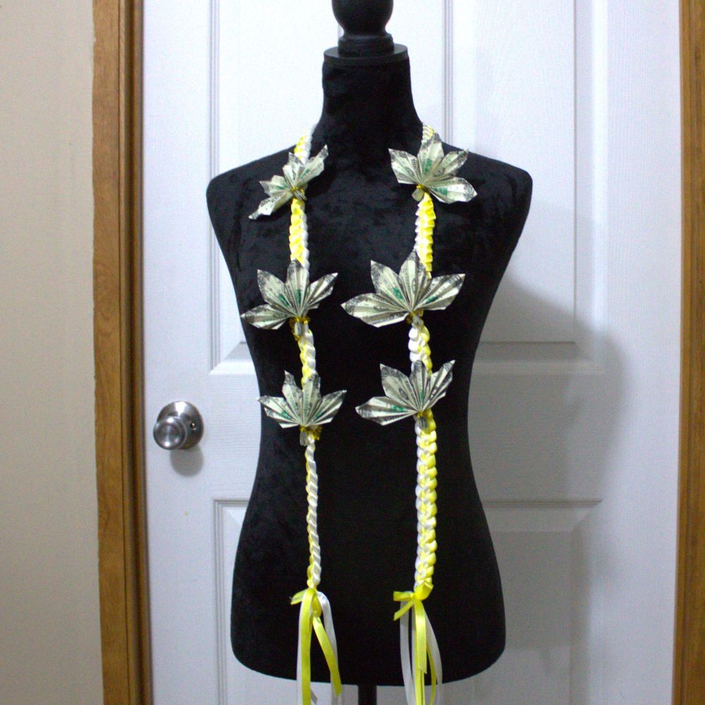 Ribbon Money Sash (Leafs)